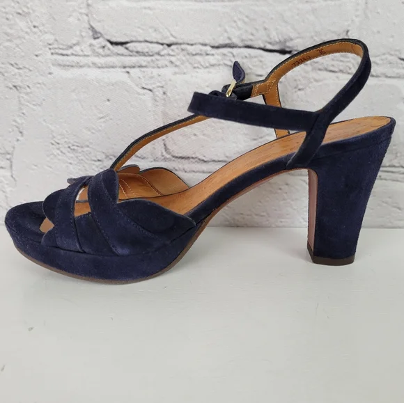CHIE MIHARA Blue Suede T-strap Strappy Platform Sandals - Picture 6 of 13
